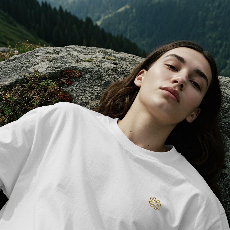 BUMEU Lone Penguin T-Shirt